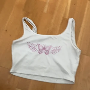 Linne med fjärilstryck - Linnet är i mycket bra skick! Skriv för mer bilder