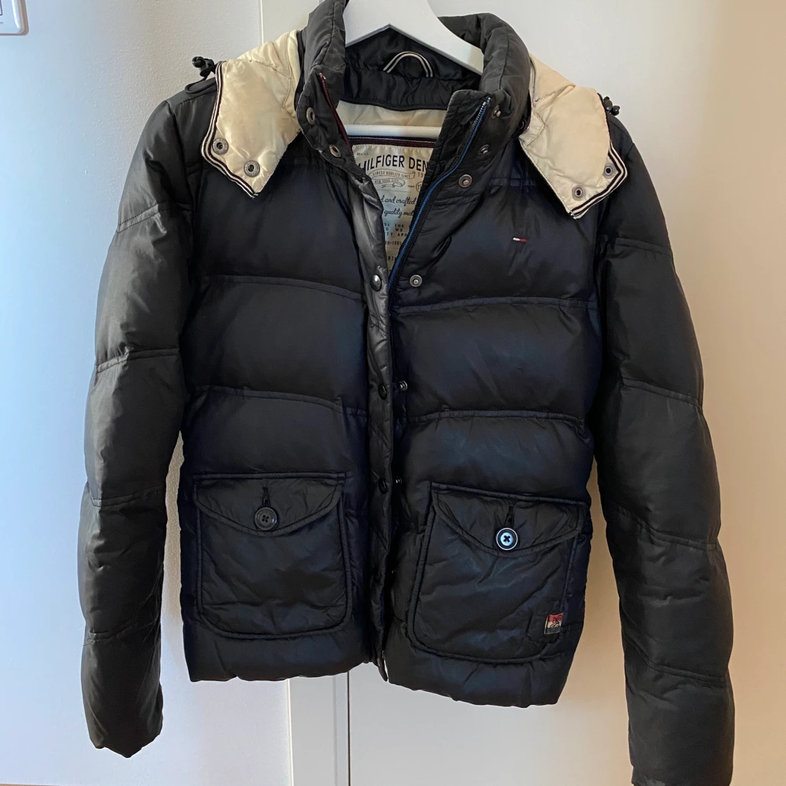 Tommy hilfiger jacka 