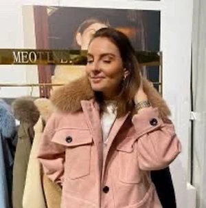 Meotine Jacka - En meotine jacka som är använd max 5 gånger! 