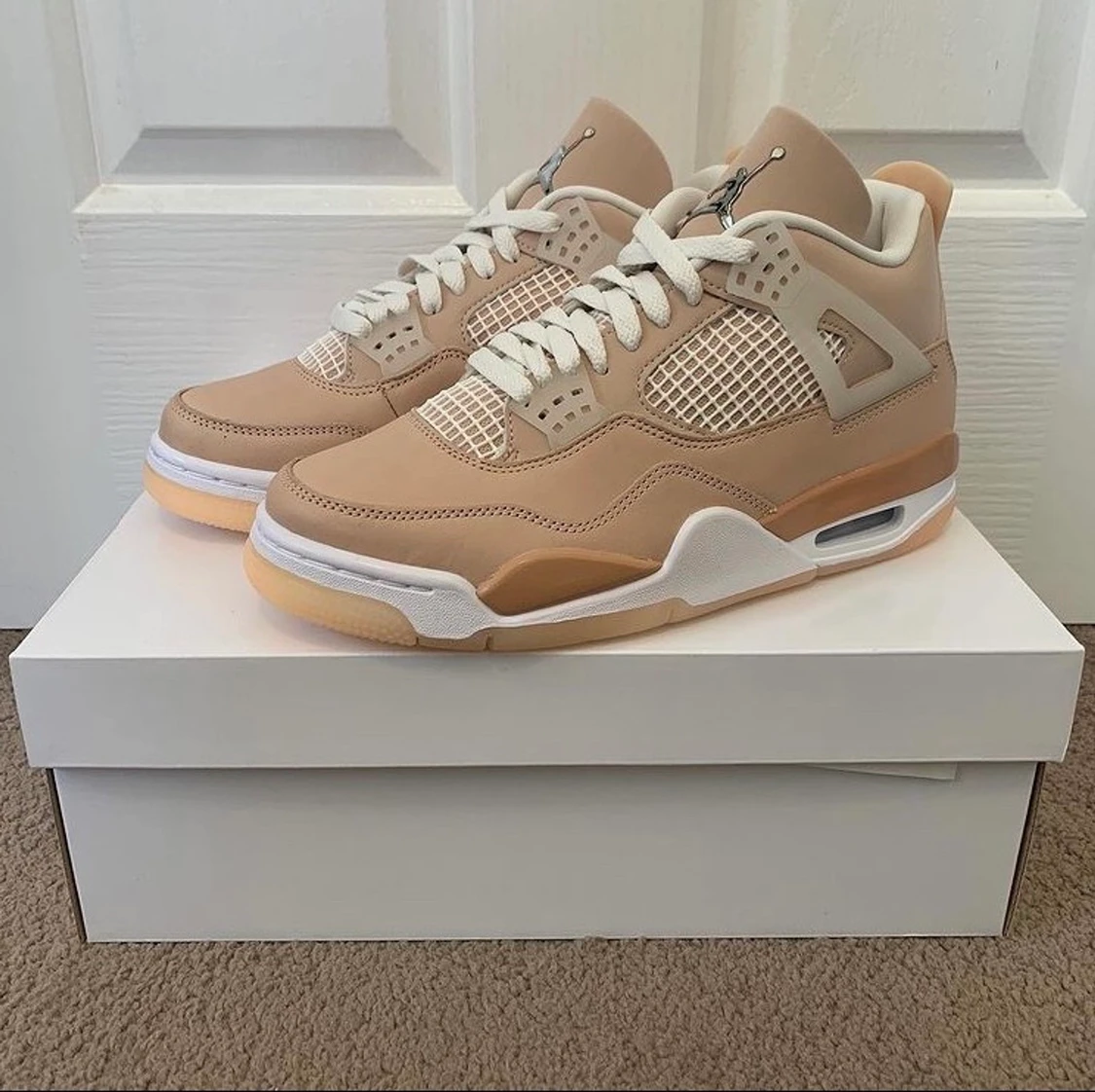 Jordan retro 4 Shimmer  - 90