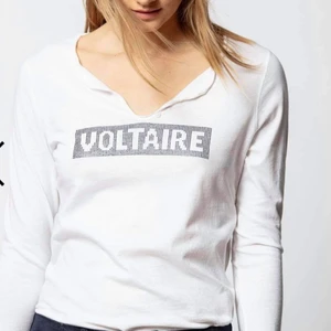 Zadig voltaire tröja  - Sparsamt använd Zadig tröja, inga defekter eller liknande! Köpt för 1100. Skriv för mer bilder