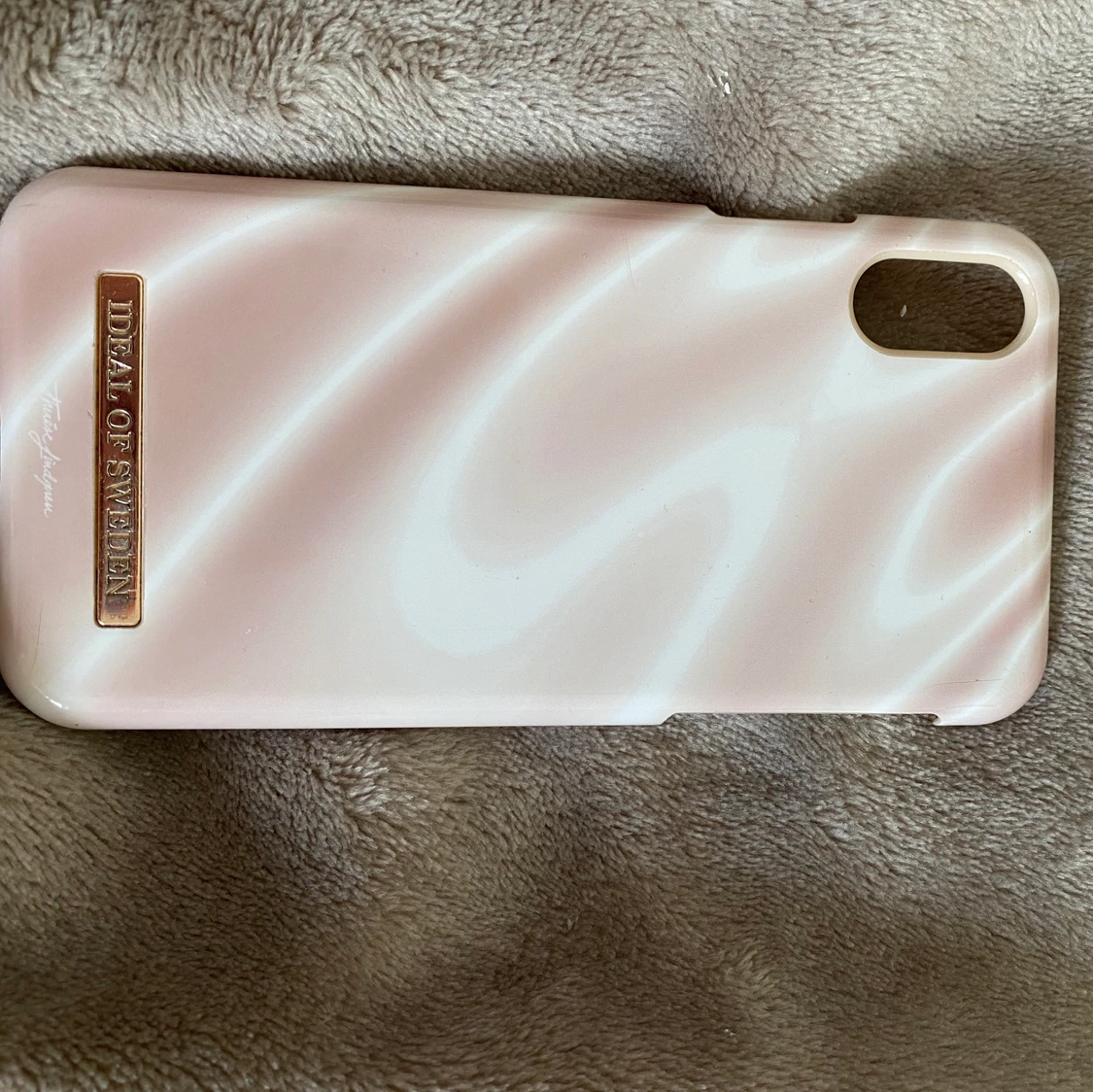 Ideal of sweden  - 90