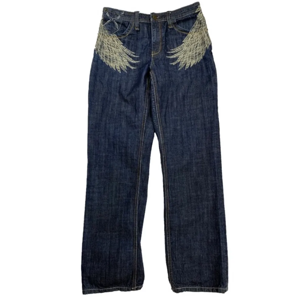 Rare Artful Dodger jeans med tryck bak och fram.               strl 30/32. Vädligt bra skick, använd ett par gånger.. Jeans & Byxor.