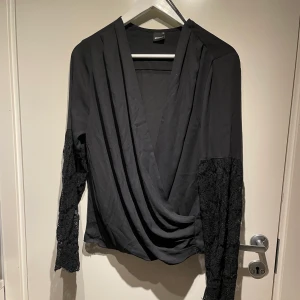 Omlott tröja - Fina tröja från Gina, aldrig använd. Storlek 38🦋