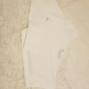 Top från shein - Väldigt fin och bra matrial passar bra med nästan allt.