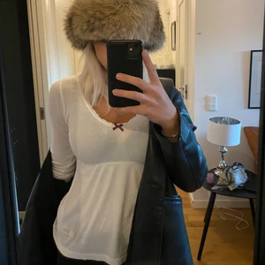 Såå snygg tröja från odd molly - Ascool odd Molly tröja som verkligen är y2k!!! Så najs passform! Frågor? Skicka på dm! Fraktar eller möts upp men köparen står för frakt ❤️