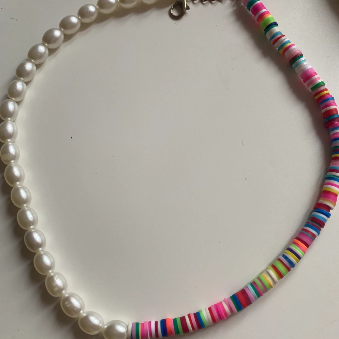 Pärlhalsband🌈🐚💫 - 90