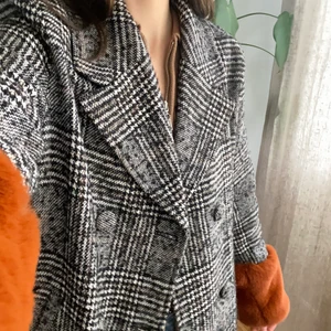 NAKD kappa  - Helt oanvänd kappa från NAKD i storlek 38. Tags sitter kvar, rökfritt hem. Nypris ca 1200 kr. 