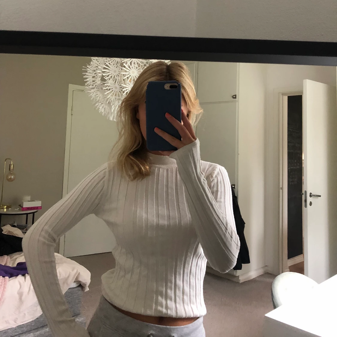 Vit ribbad tröja  - 90