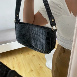 Baguette väska - Väska, inte mycket använd! 