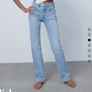 Jeans zara - Letar efter dessa i 40, jag har dessa i 38 kan tänka mig att annars byta ifall någon har storlek 40 och vill byta till mina 38.