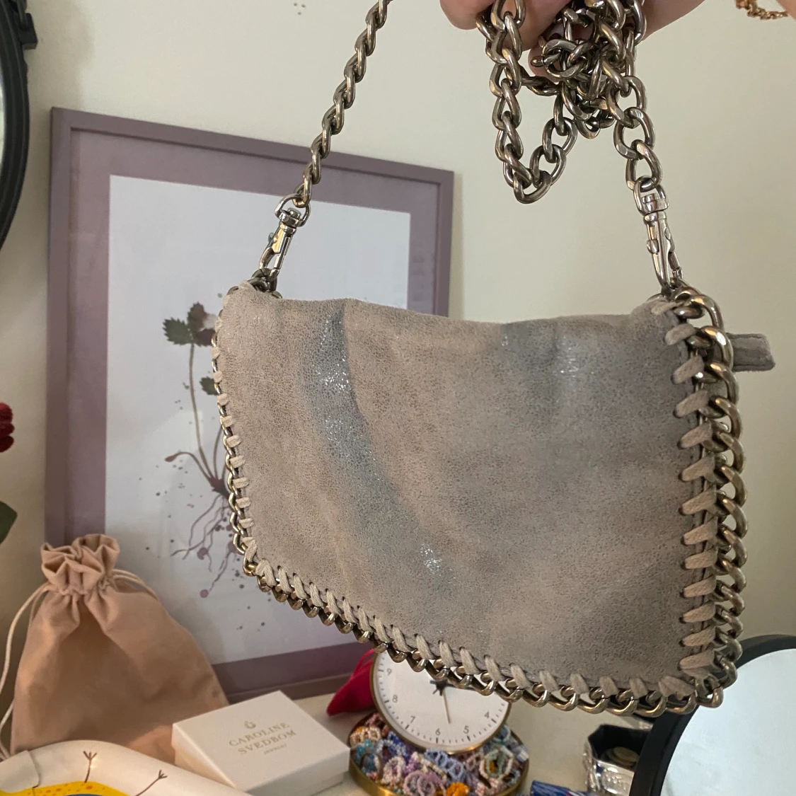 Grå populär väska 