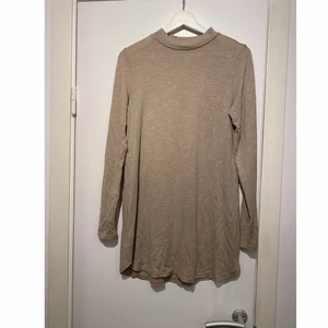 Tunika  - Tunika från ginatricot