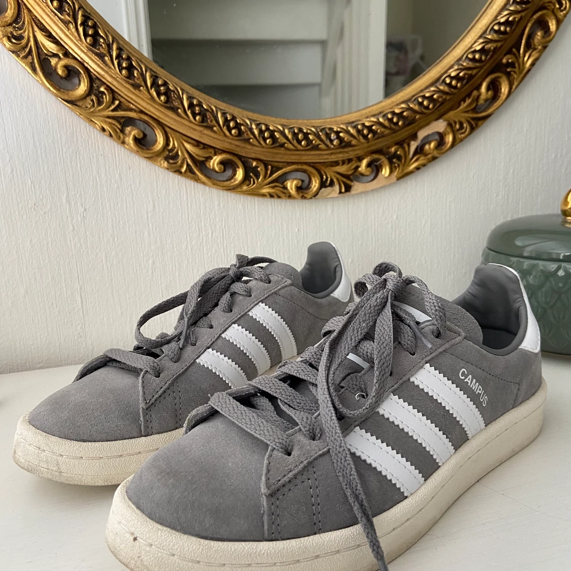 Adidas Sneakers 