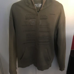 Reckless scholars divorced - Cond 8/10 