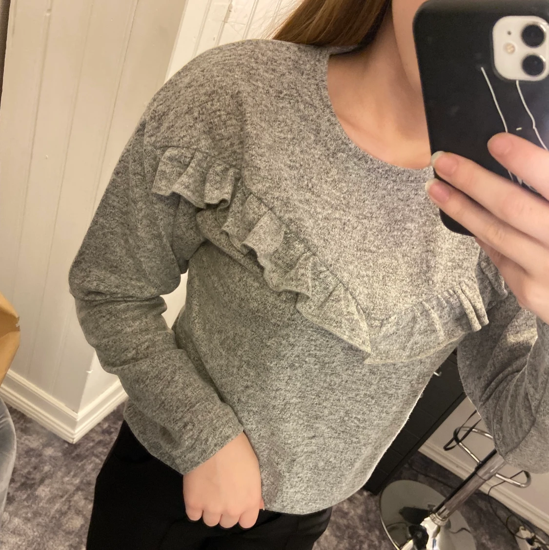 Grå tröja - 90