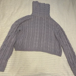 Tröja NA-KD storlek L passar även M - Perfekt skick