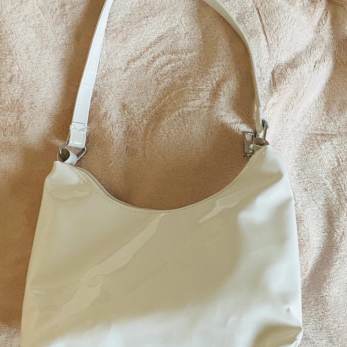 Vit väska  - 91