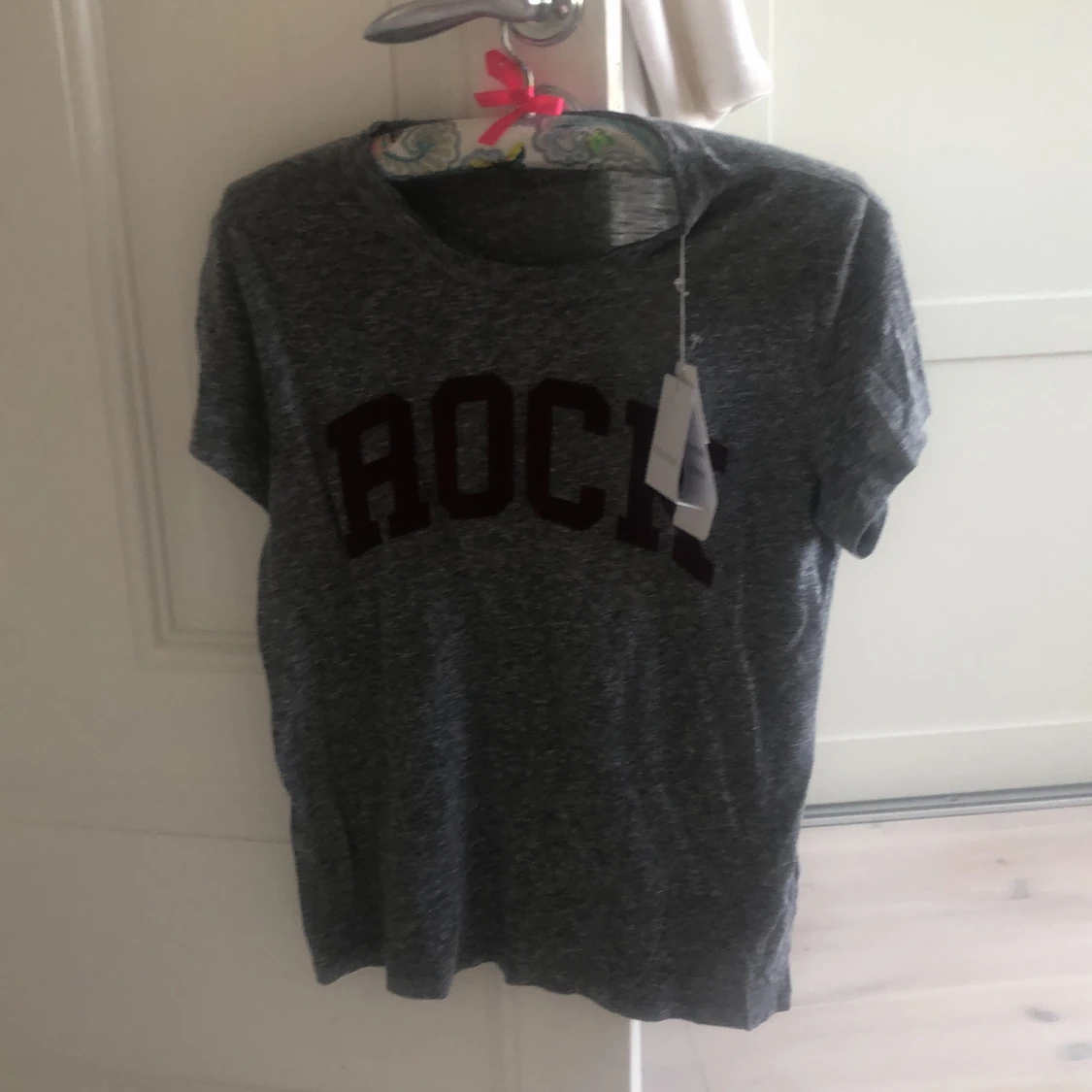 Helt oanvänd Zadig o Voltaire T shirt!!