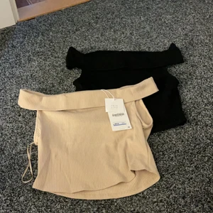 Tröja från zara  - Jag säljer dom här tröjorna från zara. Jätte fina men kom aldrog till användning då jag hade liknande hemma. Nypris 119 men båda för 200kr!! Färgerna beige och svart💓💓båda är strl ”S”