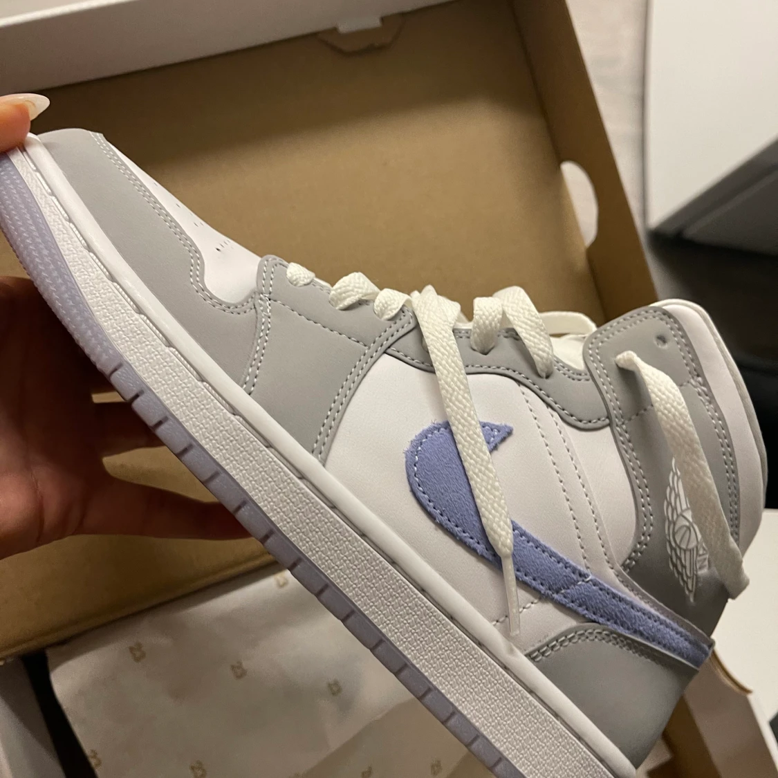 Jordan 1 Mid Grey Blue - 90