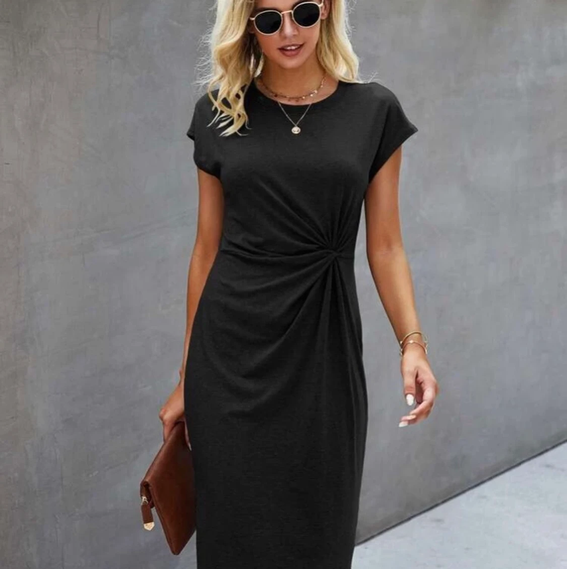 Snygg svart klänning 