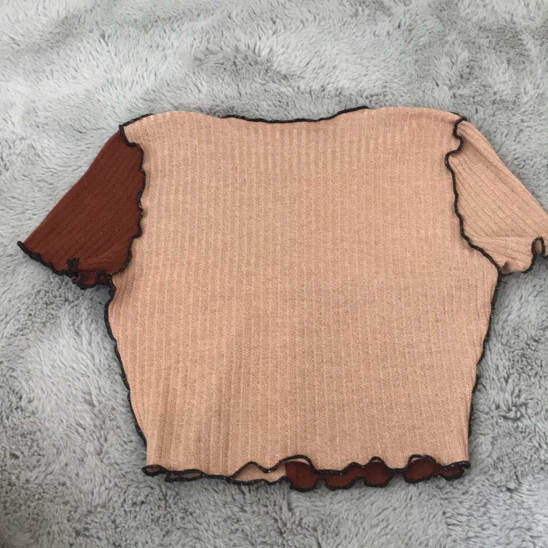 Brun beige T-shirt  - 90