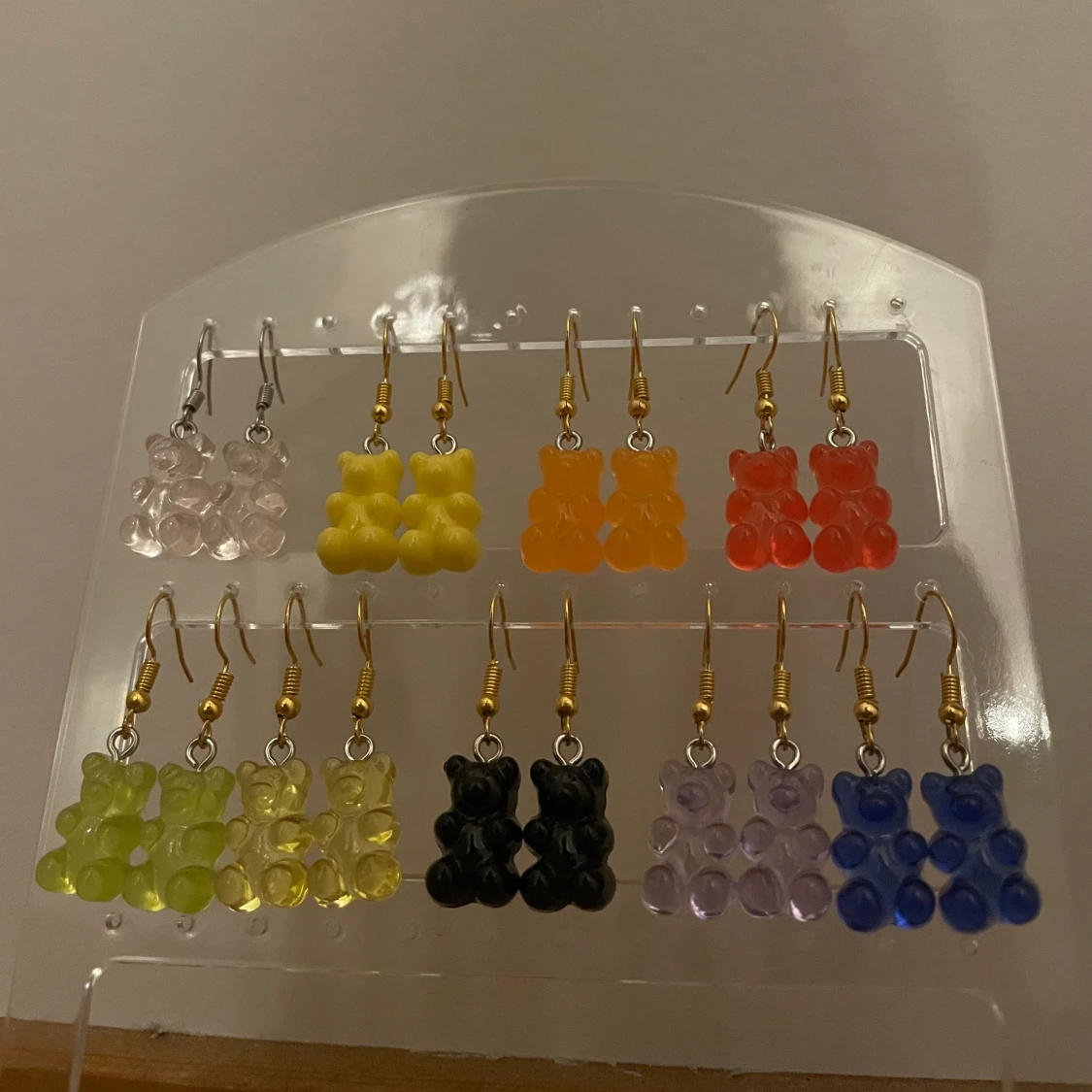 Gummibjörns örhängen