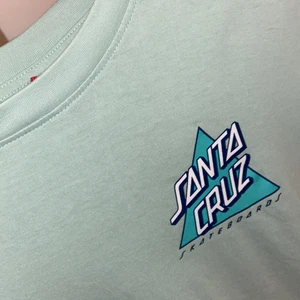 Sant cruz - Santa cruz tröja fint skick använd fåtal gånger 😀  storlek M