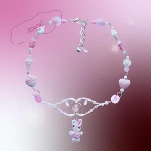 🕊Angel • Glass beads, handbeaded hello kitty • 39-43cm (can be extended) • 400 kr / $45 / £34