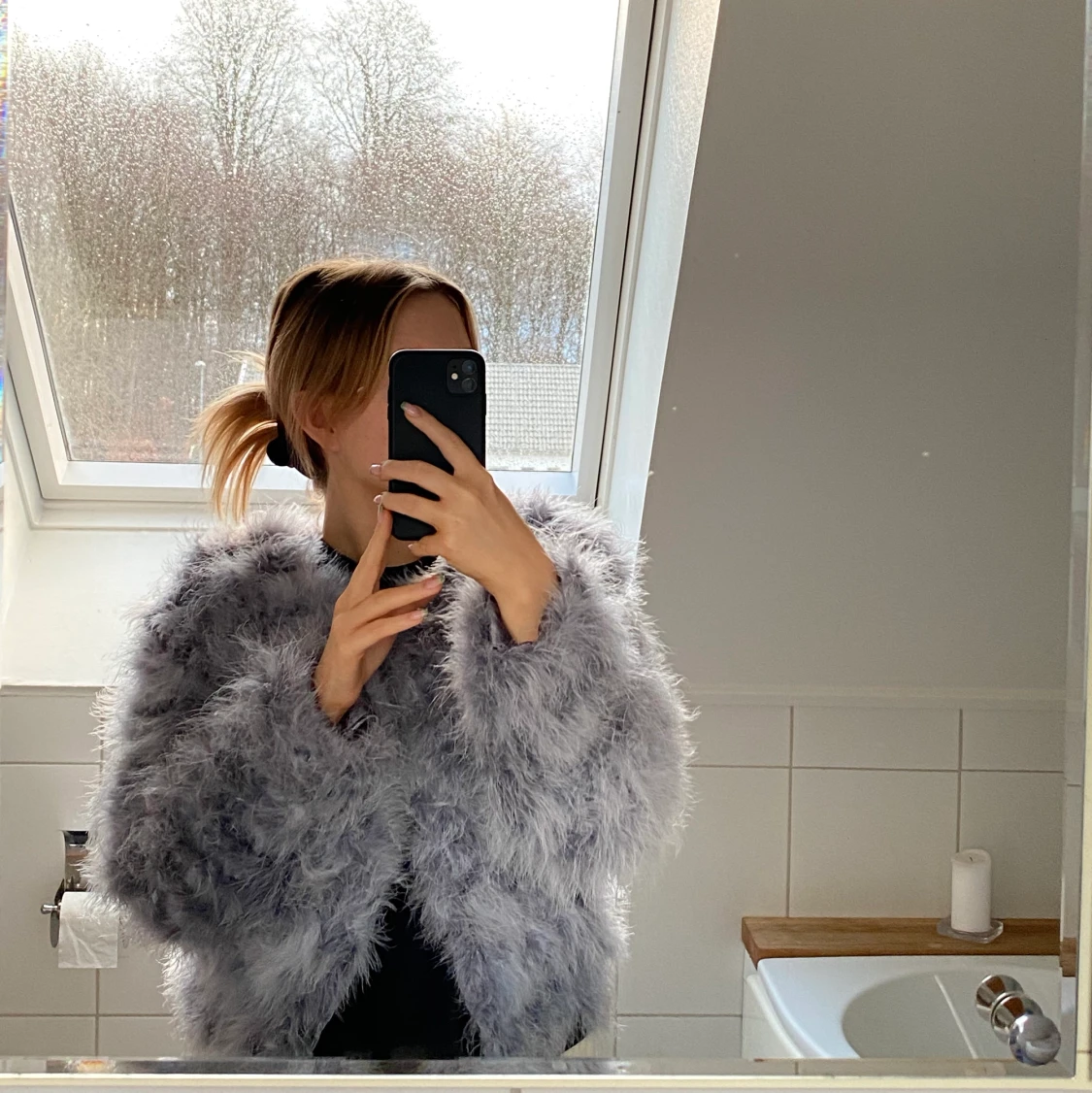 grå dennis maglic jacka