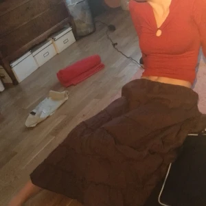 Brun långkjol  - Lång trendig kjol med stretch i midjan! Skönt tyg och passar många storlekar🌸🌸