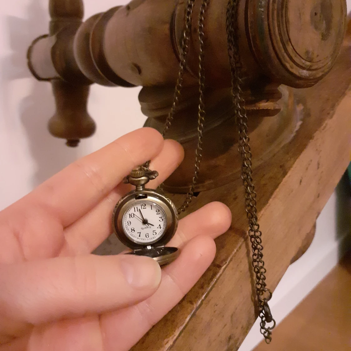 Fickurshänge med söt uggla - 90