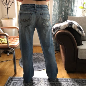 Lågmidjade jeans  - Coola lågmidjade Jeans, lågmidjade och långa😜 