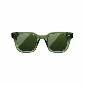 Chimi 004 kiwi - Hej! Säljer dessa chimis i kiwi med spegelglas! Påse och fodral finns med! Superfint skick! Hör av dig vid flera bilder💕 Köp direkt 700kr