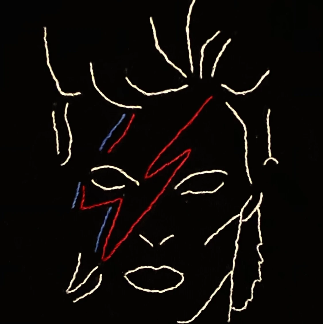 Broderad tröja  - 90