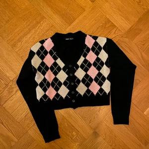 Kofta  - Marinblå argyle kofta. Gott skick.