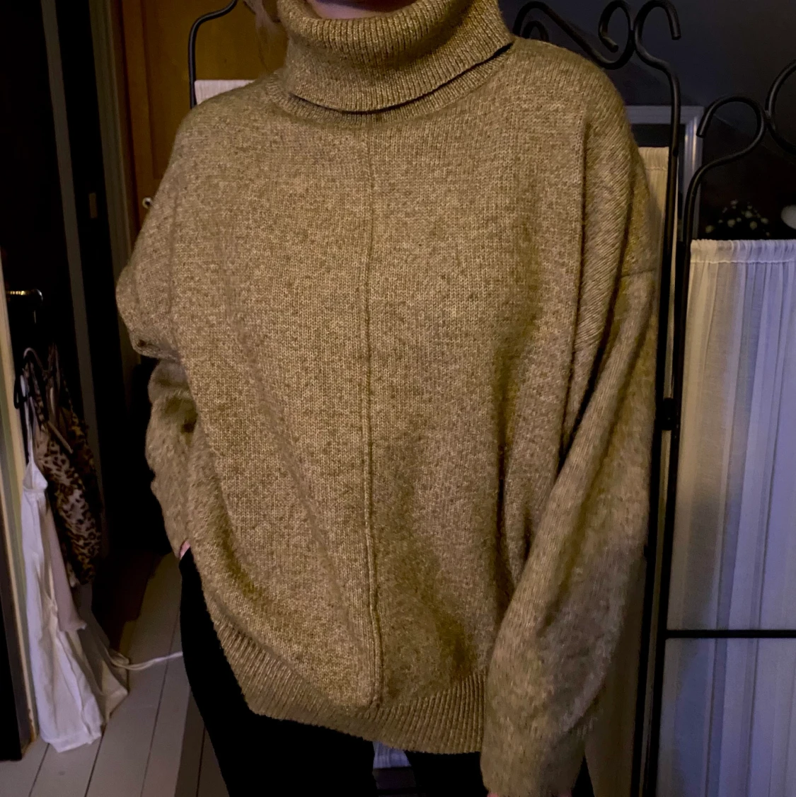 Oversize stickad tröja  - 90