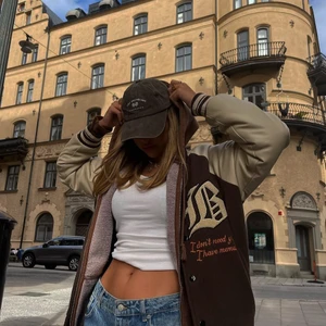   College jacka från bershka  - Säljer min oanvända college jacka från Berskha