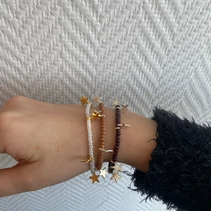 Armband  - Säljer dessa egengjorda armband, 3 för 35kr och gratis frakt.