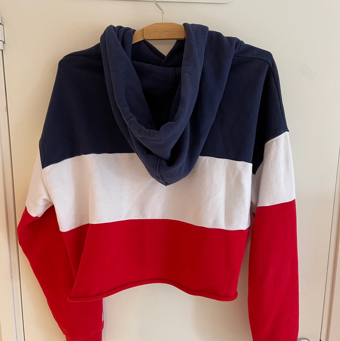 Levi’s crop hoodie - 91