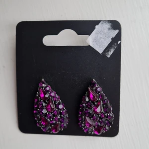 Brand new earings - Brand new earings. Length 3.5 cm
