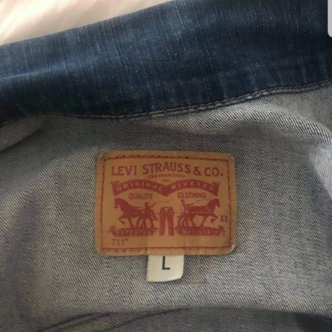 LEVI STRAUSS & CO - 90
