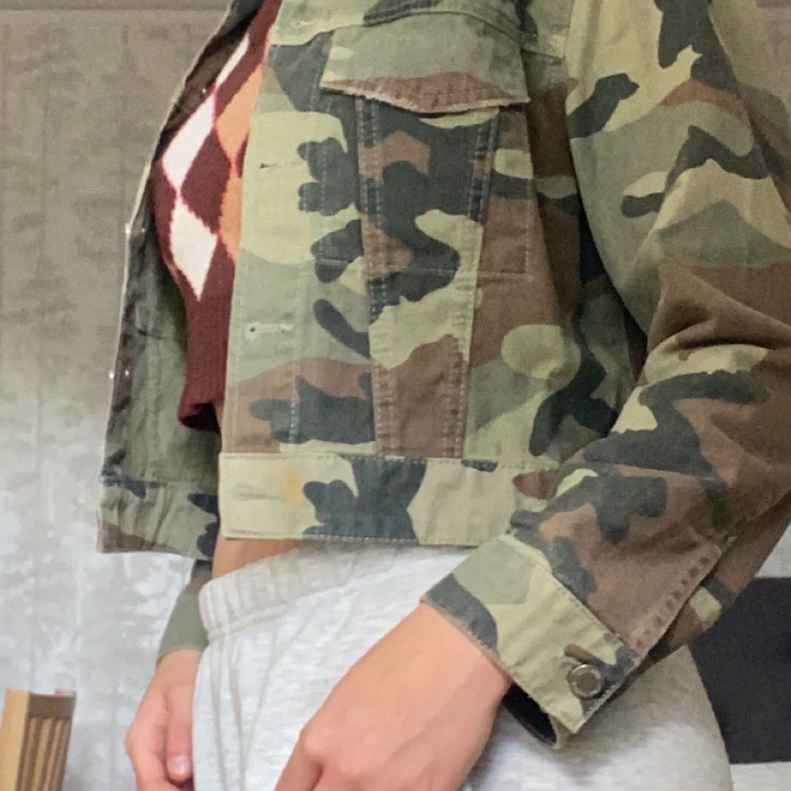 Kamouflage/militär jeansjacka - 91