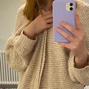 stickad kofta - beige stickad tröja i stolek M