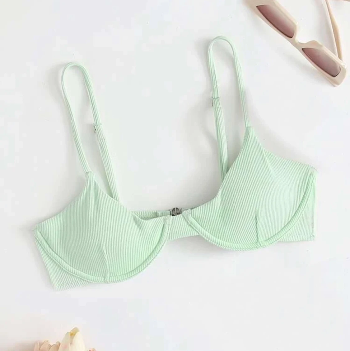 Grön bikini överdel