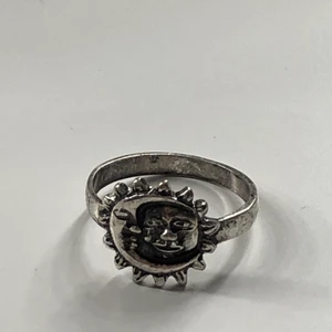 ✨Silver ring ✨ - Silverring för 30kr, kontakta vid frågor & intresse ✨ kan skickas direkt 