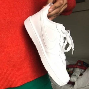  nike air force 1 - HELT NYA! Köpte fel storlek och kan ej lämna tillbaks så kööööp