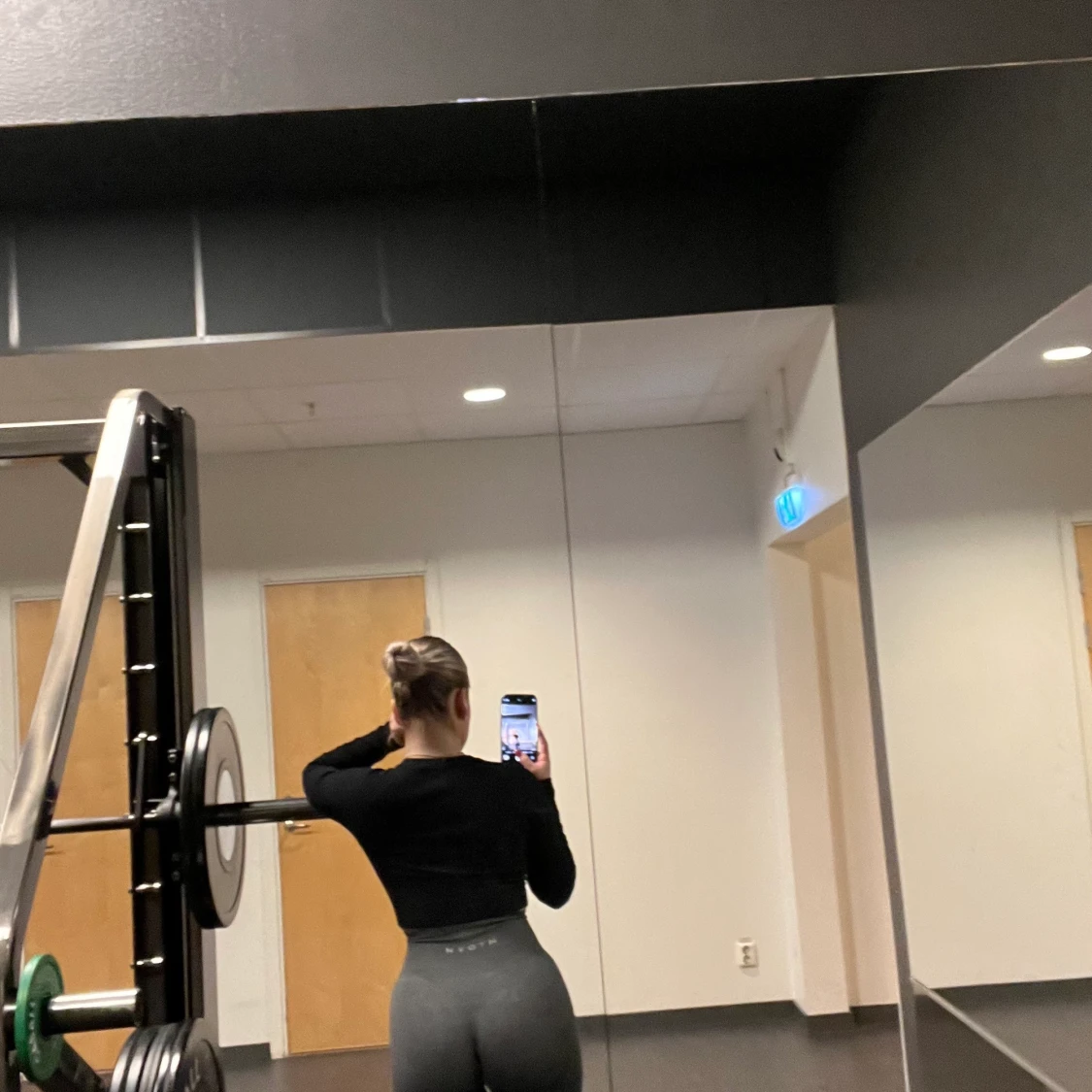 NVGTN SEAMLESS COUNTOUR DARK GREY XS - 91