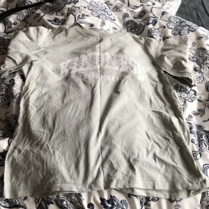 Tröja  - Fin tröja i mint grön 